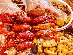 -冶建镜子·老南昌大排档·江西虾王(总店)