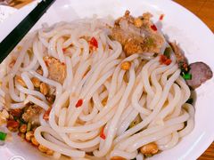 -牛八宝桂林米粉(八里庄店)