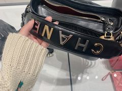 -CHANEL(恒隆广场店)