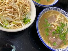 -十二忠手拉面(五福店)