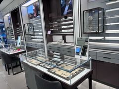 -宝岛眼镜(长沙侯家塘店)