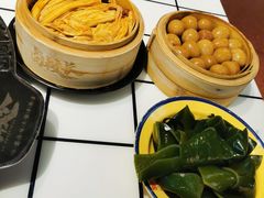 -卤校长重庆火锅(恒隆广场店)
