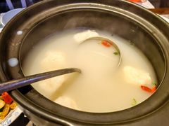 -魏铭鱼头捞饭(晋阳路店)