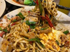 -方铲铲·成都板凳面(滨江银泰店)
