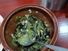 -湖南人家湘菜馆(镇江路店)