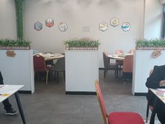 -李哥海鲜烧烤家常菜(孔雀城店)
