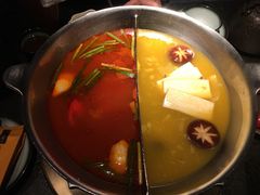 -湊湊火锅·茶憩(新中关购物中心店)