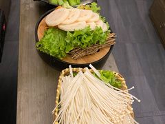 -湊湊火锅·茶憩(打浦桥日月光店)