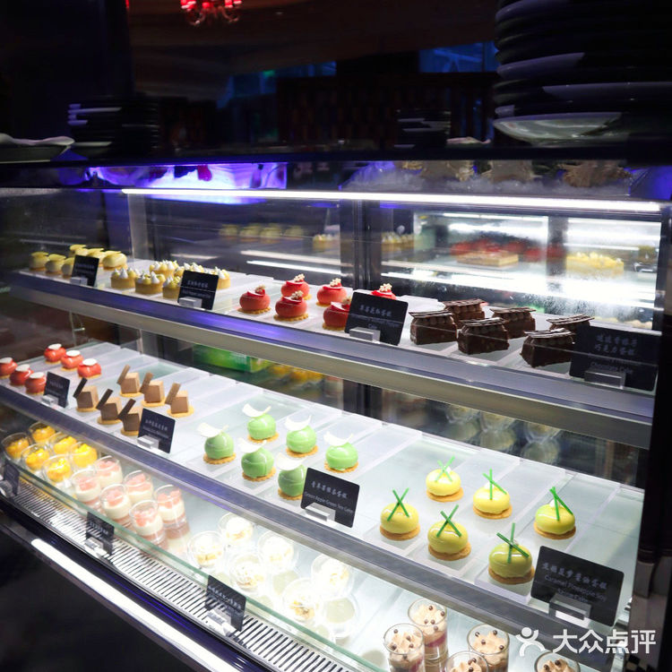 广州美食|打卡富力丽思卡尔顿自助餐