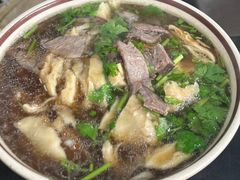 -清真·白家牛肉罩火烧老店(育才街店)