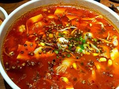 -渝是乎酸菜鱼(龙旗购物中心店)