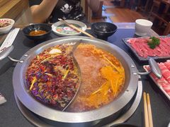 -沸炉重庆老火锅(军事博物馆店)