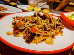 -花腰餐吧Bistro烧烤 傣味(传媒大学店)