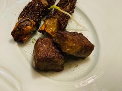 香煎羊肚菌与和牛-玉芝兰(长发街店)