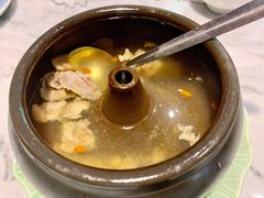 松茸汽锅鸡-中8楼风尚云南菜(颐堤港店)