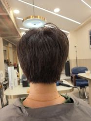 -PE SALON