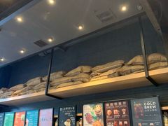 -星巴克臻选(宁波世纪东方广场店)