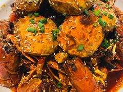 -肥肥虾庄·金牌油焖大虾(汉口城市广场店)