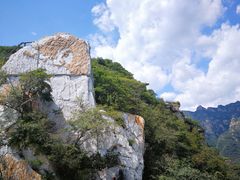 -周口店坡峰岭风景区