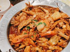-胖哥俩肉蟹煲(世茂国际广场店)