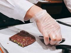 -Laderach 莱德拉(上海环贸iapm店)