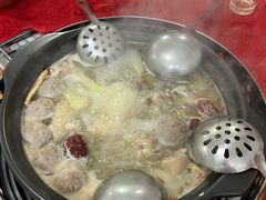-花苑美食横琴生蚝火锅(拱北粤华路店)