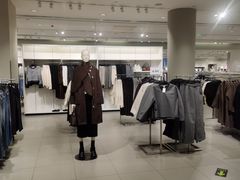 -H&M(华润万象城店)