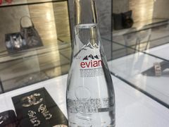 -CHANEL(恒隆广场店)