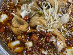 酸菜鱼-黑皮酸菜鱼(三山街店)