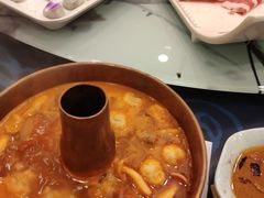 -名都晓荷塘主题火锅(海城街店)