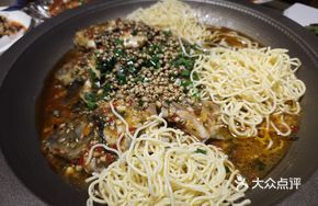 Signature Four-Bowl Crucian Carp