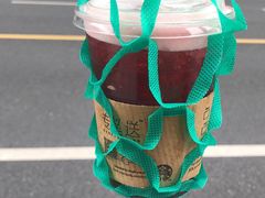 -星巴克(上海虹桥新天地二店)