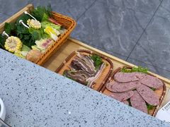 -阿婆情腊排骨火锅(金虹路店)