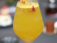 -潮一不贰·法式甜品·生日蛋糕·西式简餐(外滩店)