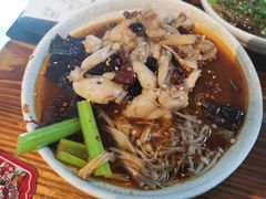 牛蛙-红料理|串串有瘾·烧烤(吴中路店)