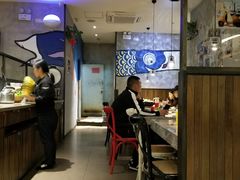 大堂-里岛烤鱼(东港凯虹广场店)