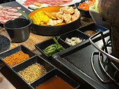 -山居屋炭火烧肉(厚街万达店)