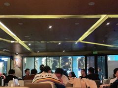 大堂-Efes Turkish & Mediterranean Cuisine 艾菲斯餐厅(陆家嘴店)