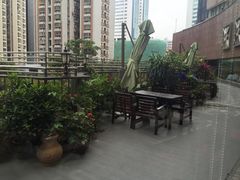 -深圳富苑皇冠假日套房酒店