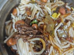 -灵山卢梅燕粉店