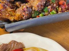 -隔壁老王·家常云南菜(花巷店)