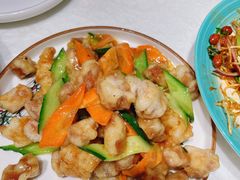 -辣小妮de川菜馆(红旗Mall店)