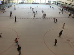 -冠军冰场CHAMPION RINK(凯德广场店)