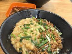 -丽影重庆小面(定西路店)