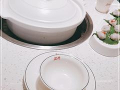 -三人行骨头王火锅(长寿店)