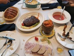 -马克西姆俄罗斯餐厅(通亚街店)