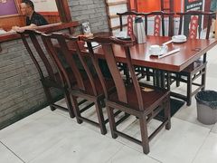 -湖南人家湘菜馆(镇江路店)