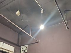 -蛛丝马迹推理社(三峡福斯德广场店)