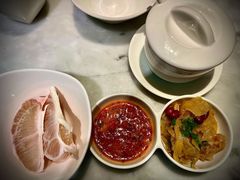 小咸菜和辣椒酱-莆田餐厅PUTIEN(三里屯店)