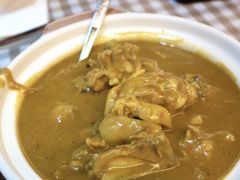 咖喱鸡-船屋葡国餐厅